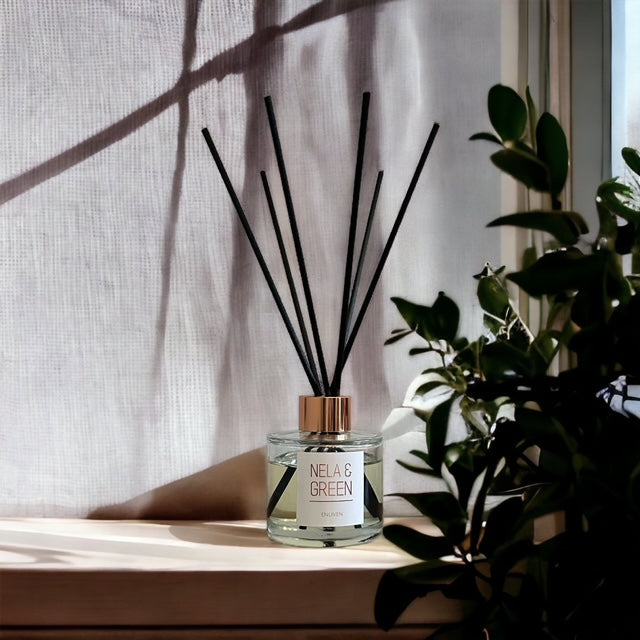 Enliven Luxury Scented Candle